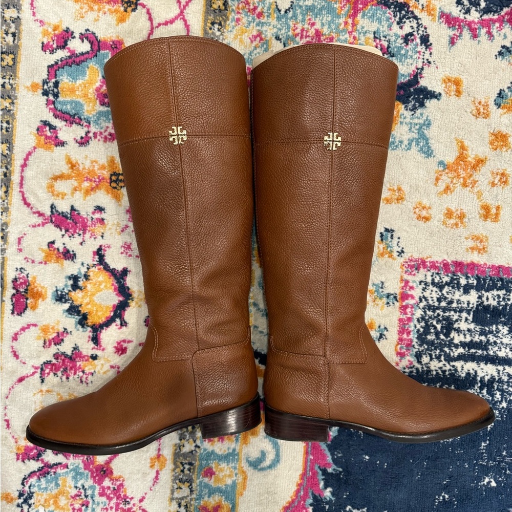 Tory Burch size 9.5 riding boot